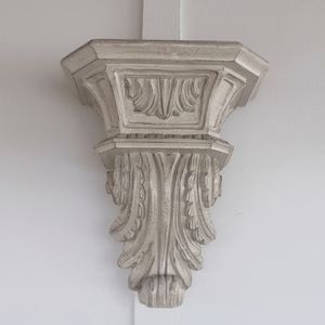 Floating Shelf / Wall Decor